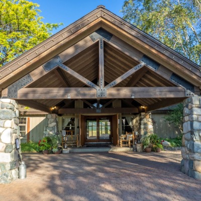 Casia Lodge and Ranch Entrance